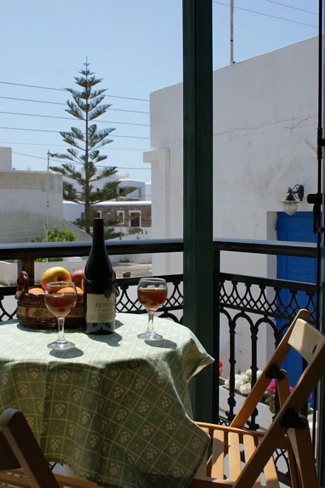 Jason Studios & Apartments Naxos City Экстерьер фото