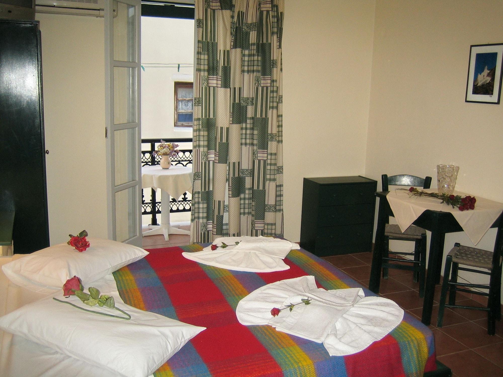Jason Studios & Apartments Naxos City Экстерьер фото