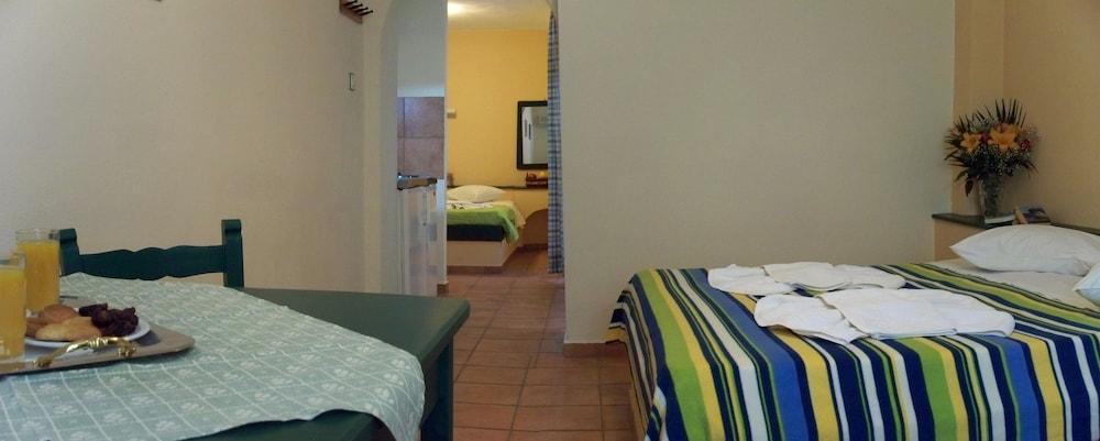 Jason Studios & Apartments Naxos City Экстерьер фото