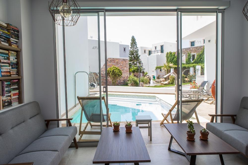 Jason Studios & Apartments Naxos City Экстерьер фото